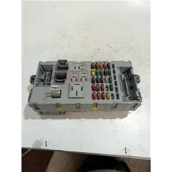 Recambio de caja fusibles/rele para fiat i punto (176) berlina (1993) 60 1.2 referencia OEM IAM 46520600CPL  