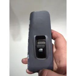 Recambio de mando elevalunas trasero derecho para kia cerato i sedán (ld) 2.0 crdi referencia OEM IAM   