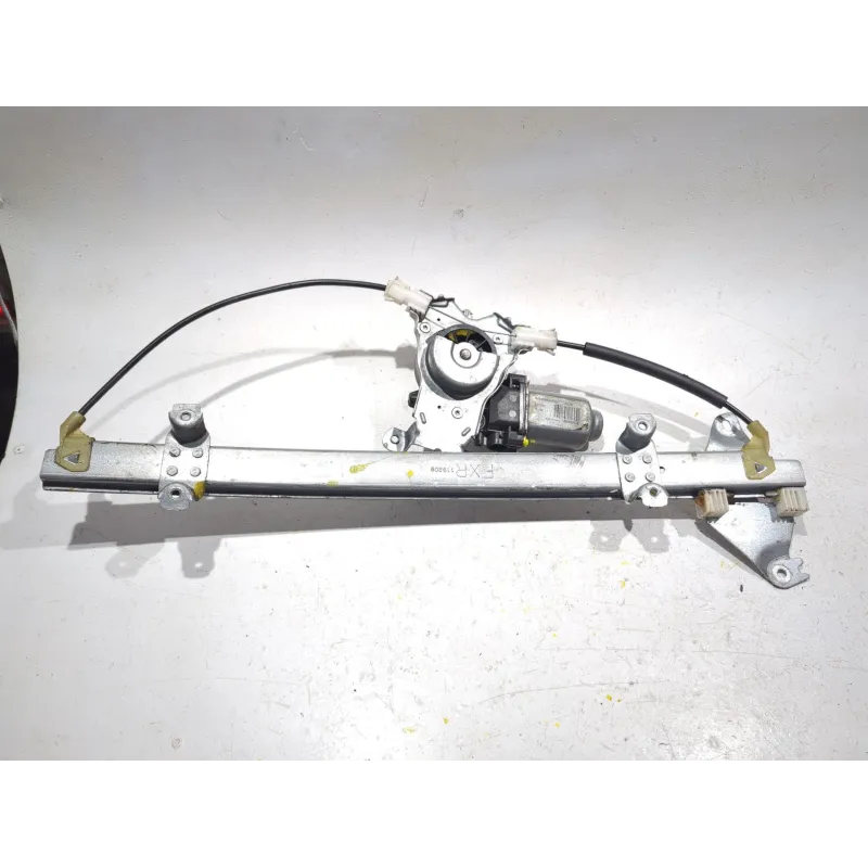 Recambio de elevalunas delantero derecho para nissan note 1.6 gasolina referencia OEM IAM 400926  