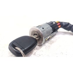 Recambio de conmutador de arranque para renault clio ii (xbo) 1.2 60cv referencia OEM IAM   