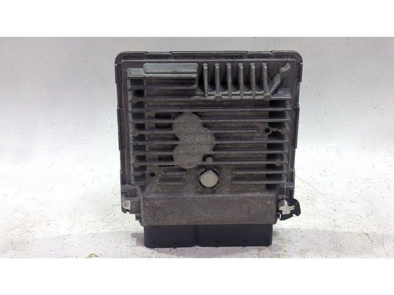 Recambio de centralita inyeccion para seat leon (1p1) 1.6 tdi referencia OEM IAM 03L906023AB  