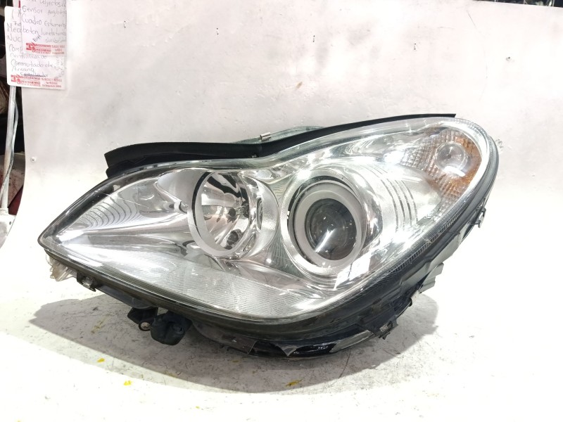 Recambio de faro delantero izquierdo para mercedes-benz cls (c219) cls 350 (219.356) referencia OEM IAM 15967701  