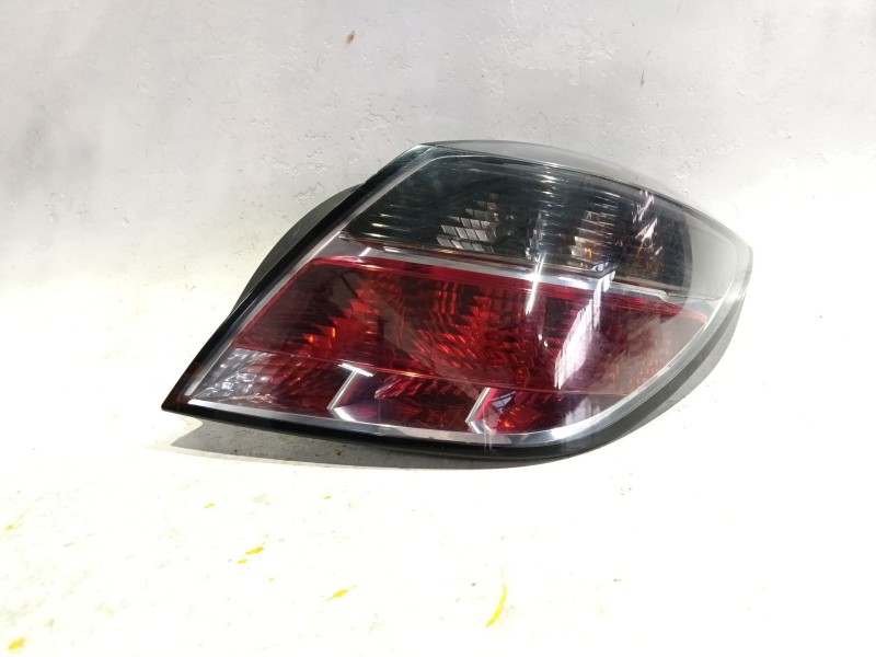 Recambio de piloto trasero derecho para opel astra h (a04) 1.4 lpg (l48) referencia OEM IAM   