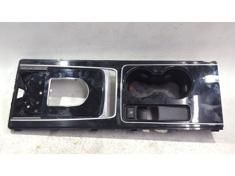 Recambio de consola central para jaguar xe (x760) 2.0 d referencia OEM IAM GX73044E04A  