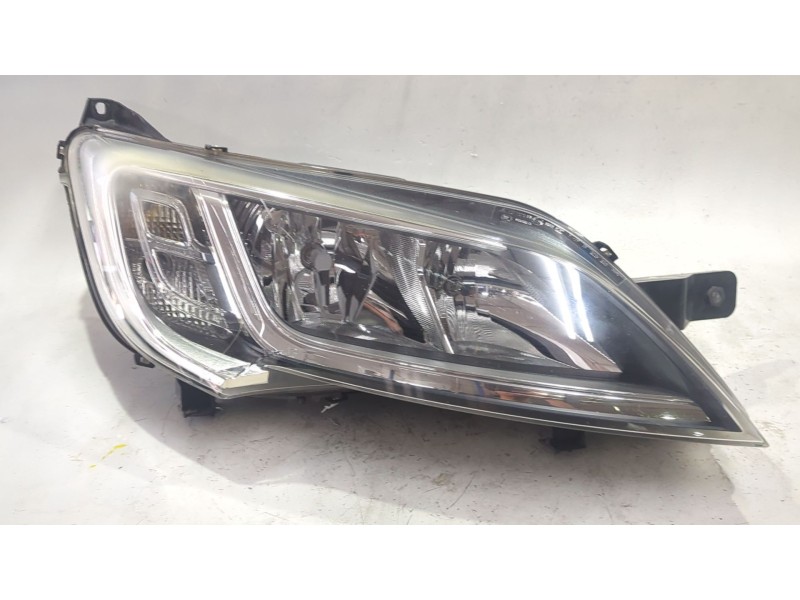 Recambio de faro delantero derecho para citroën jumper iii furgoneta 2.0 bluehdi 110 referencia OEM IAM E2462666267  