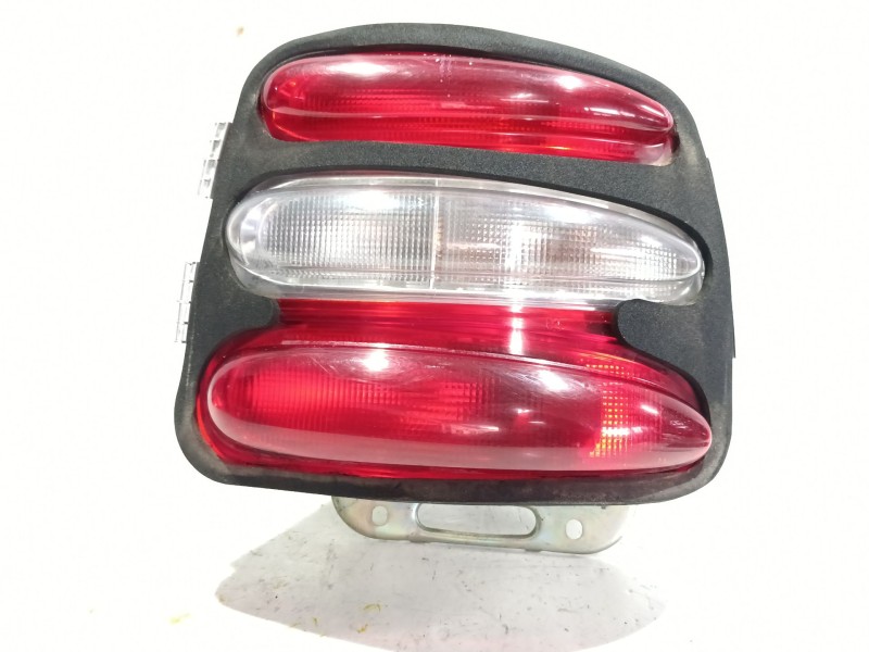 Recambio de piloto trasero derecho para fiat brava (182)(1995) 1.9 jtd 105 referencia OEM IAM 37200748D  