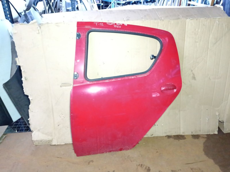 Recambio de puerta trasera izquierda para toyota aygo (_b1_) 1.0 (kgb10_) referencia OEM IAM   