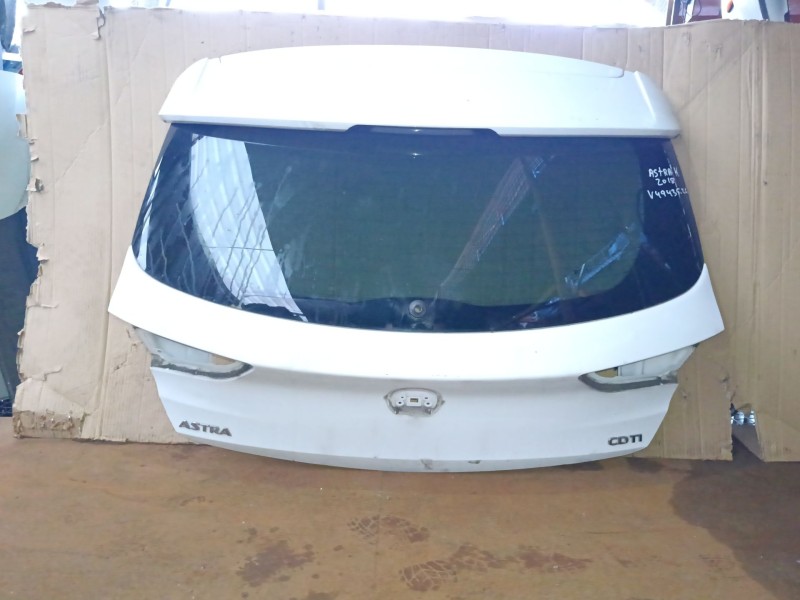 Recambio de porton trasero para opel astra k (b16) 1.6 cdti (68) referencia OEM IAM   