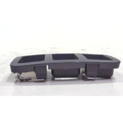 Recambio de moldura para suzuki swift iii (sg) 1.3 ddis referencia OEM IAM 7331262J10  