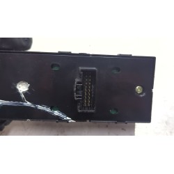 Recambio de mando elevalunas delantero izquierdo para kia optima (fsgds6b) 1.7 crdi referencia OEM IAM 935702T020  