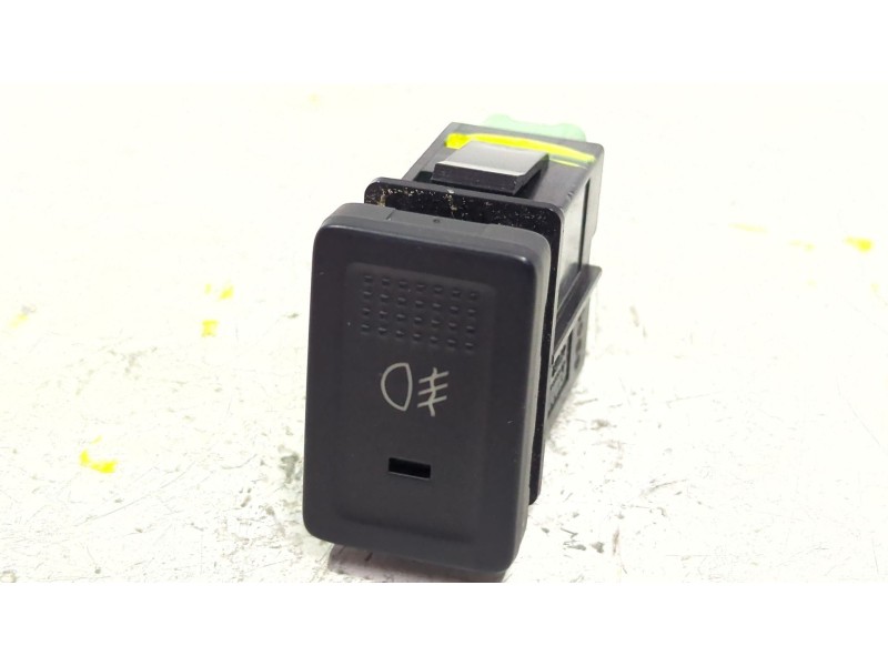 Recambio de boton antiniebla para suzuki swift iii (sg) 1.3 ddis referencia OEM IAM R23424  