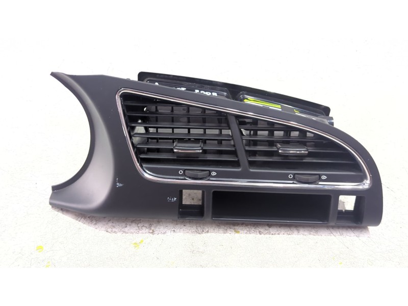 Recambio de aireador central para peugeot 3008 i monospace (0u_) 1.6 vti referencia OEM IAM 9685023677  