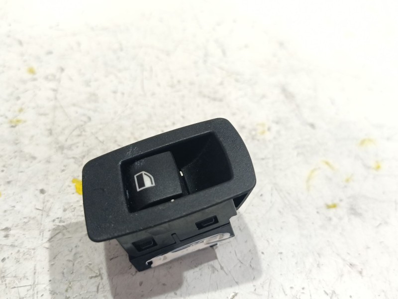 Recambio de mando elevalunas trasero izquierdo para bmw 1 (f20) 118 d referencia OEM IAM 920810603  