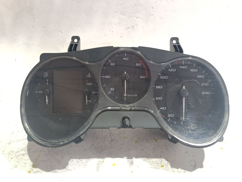 Recambio de cuadro completo para seat leon (1p1) 1.6 tdi referencia OEM IAM A2C5387420  