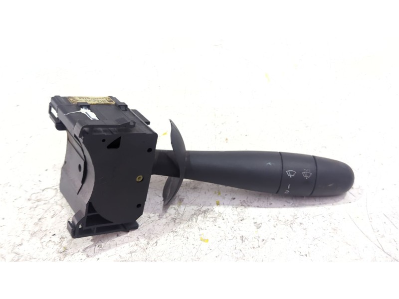 Recambio de mando limpiaparabrisas para renault trafic ii furgón (fl) 2.0 dci 90 (fl0h) referencia OEM IAM 91167047F  