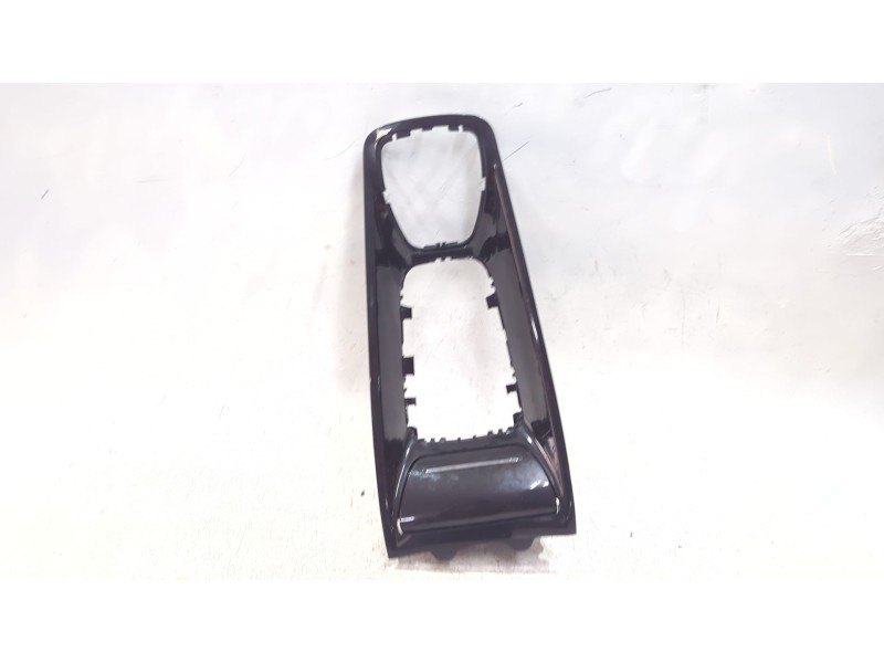 Recambio de cenicero para citroën c5 iii (rd_) 3.0 hdi 240 (rdx8ca) referencia OEM IAM 81230142  