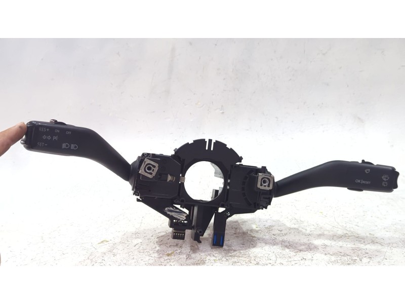 Recambio de mando multifuncion para volkswagen touran (1t1, 1t2) 2.0 tdi referencia OEM IAM 1K0953513A  