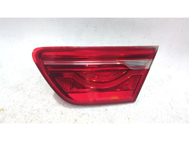 Recambio de piloto porton trasero derecho para jaguar xe (x760) 2.0 d referencia OEM IAM 19733902  