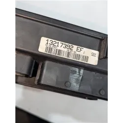 Recambio de caja fusibles/rele para opel corsa d (2006) 1.4 referencia OEM IAM 13217392EF  