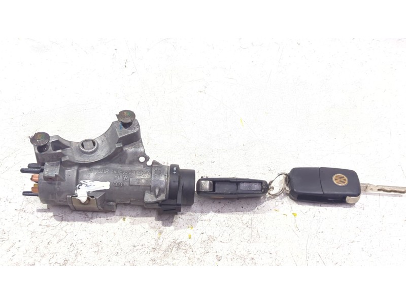 Recambio de conmutador de arranque para volkswagen polo iv (9n_, 9a_) 1.2 referencia OEM IAM 4B0905851Q  