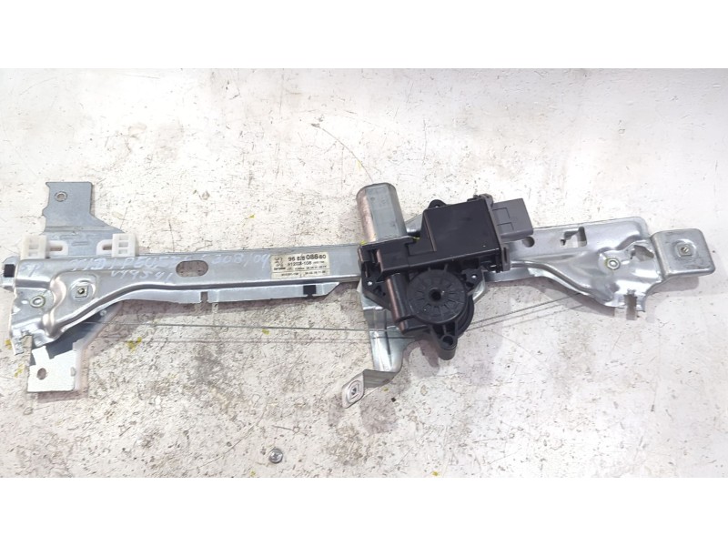 Recambio de mecanismo elevalunas trasero derecho para peugeot 3008 i monospace (0u_) 1.6 vti referencia OEM IAM 9682808680  