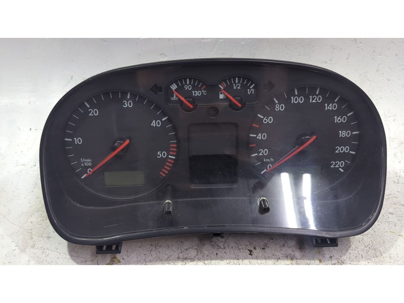 Recambio de cuadro completo para volkswagen golf iv (1j1) 1.9 tdi referencia OEM IAM 88311301  