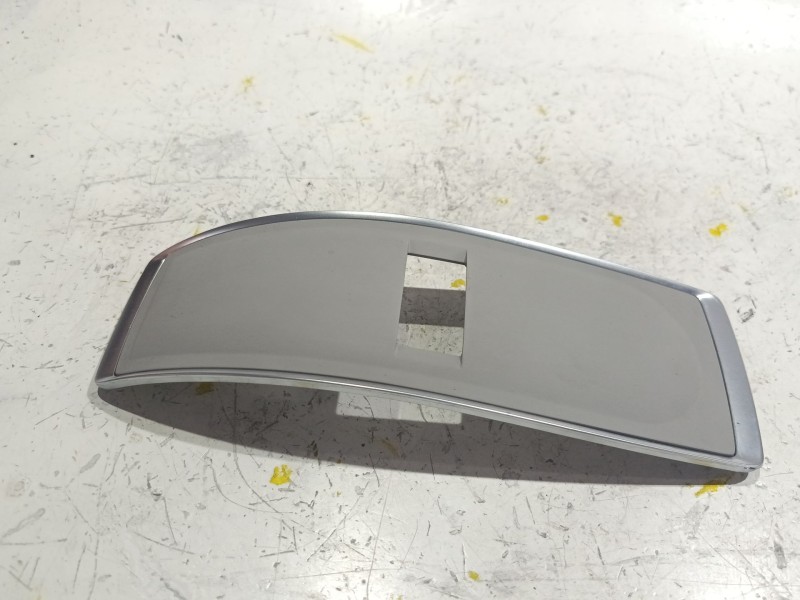 Recambio de moldura para audi a6 c6 (4f2) 2.7 tdi referencia OEM IAM 18221855  