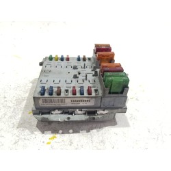 CAJA RELES / FUSIBLES 1332043080 