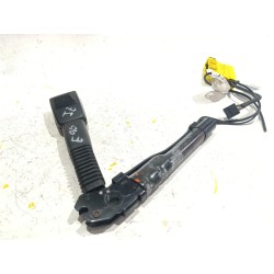 Recambio de enganche cinturon delantero izquierdo para bmw 3 (e90) 325 i referencia OEM IAM 468483008  