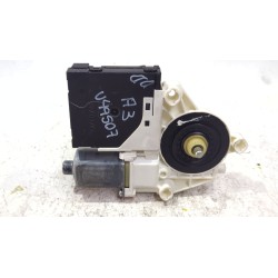 Recambio de motor elevalunas delantero derecho para audi a3 (8p1) 2.0 tdi 16v referencia OEM IAM 0130822205  