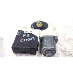 Recambio de motor elevalunas delantero derecho para audi a3 (8p1) 2.0 tdi 16v referencia OEM IAM 0130822205  