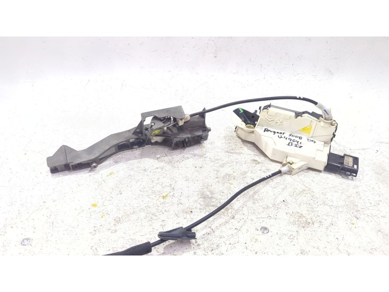 Recambio de cerradura puerta delantera izquierda para peugeot 3008 i monospace (0u_) 1.6 vti referencia OEM IAM 9684560080  