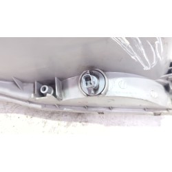 Recambio de faro delantero izquierdo para chevrolet kalos 1.2 referencia OEM IAM E138427  
