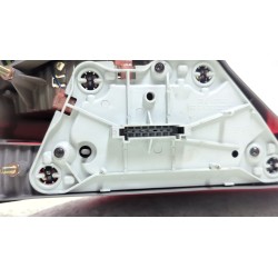 Recambio de piloto trasero derecho para mercedes-benz cls (c219) cls 350 (219.356) referencia OEM IAM A2198200264  