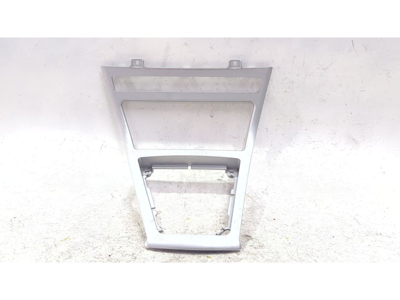Recambio de moldura para bmw x3 (e83) 2.0 d referencia OEM IAM 3411690  