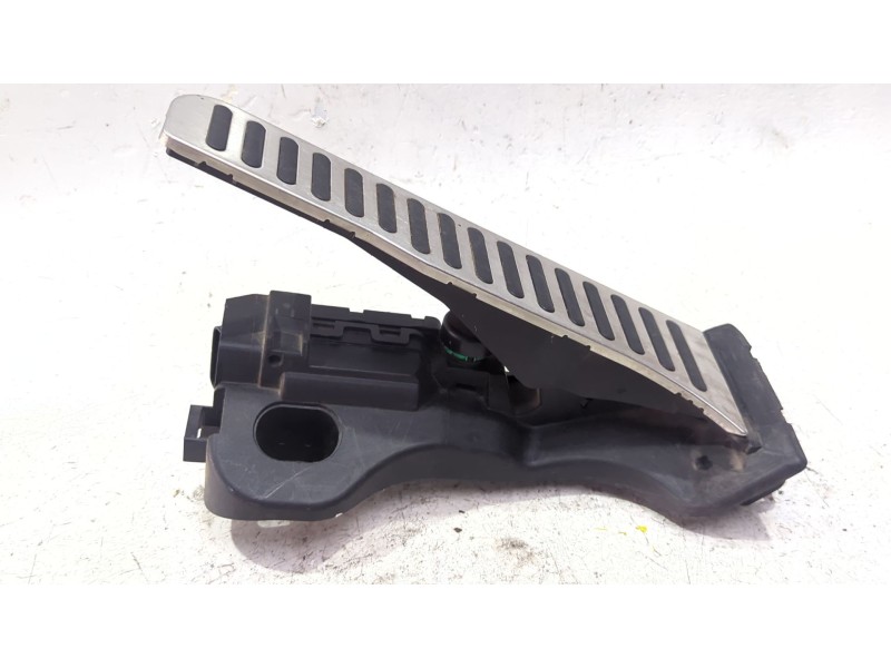 Recambio de potenciometro pedal para volkswagen golf vi (5k1) 2.0 r 4motion referencia OEM IAM 1K1723503N  