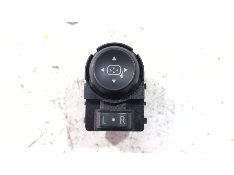 Recambio de mando retrovisor para opel insignia a sedán (g09) 2.0 cdti (69) referencia OEM IAM 23204016  