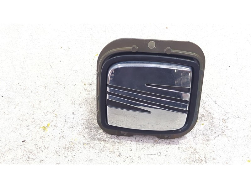 Recambio de maneta exterior porton para seat ibiza ii (6k1) 1.9 sdi referencia OEM IAM 6K0827565F  