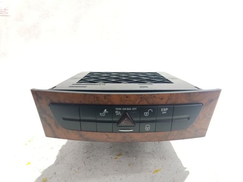 Recambio de sistema audio / radio cd para peugeot 306 (7b, n3, n5) 1.9 sld referencia OEM IAM A2116800552  