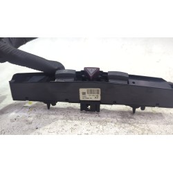Recambio de boton emergencia para opel astra h (a04) 1.4 lpg (l48) referencia OEM IAM 03758075  