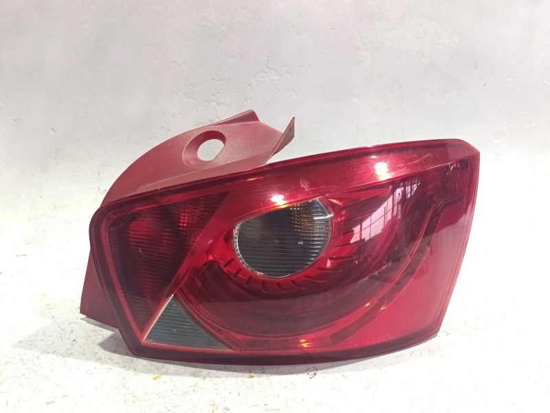 Recambio de piloto trasero derecho para seat ibiza iv sc (6j1, 6p5) 1.6 tdi referencia OEM IAM 04647191  