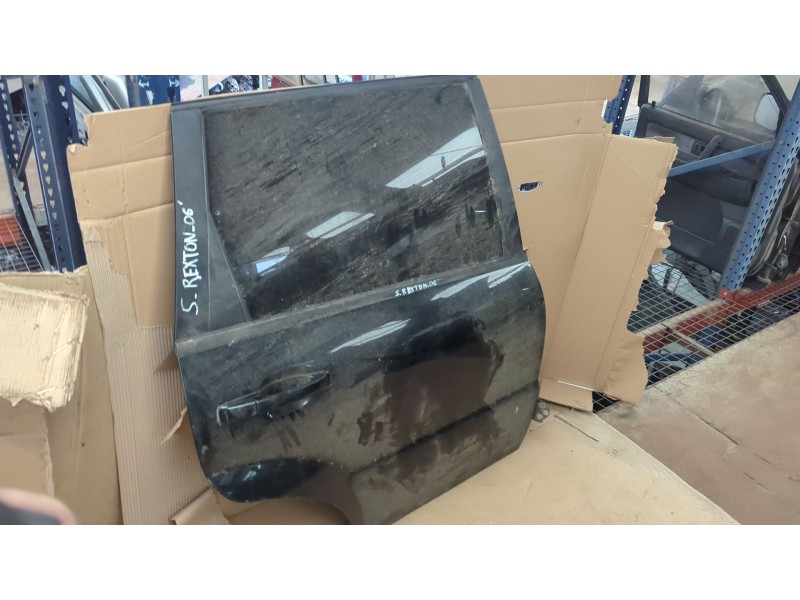 Recambio de puerta delantera derecha para ssangyong rexton (04.2003) 2.7 xdi referencia OEM IAM   