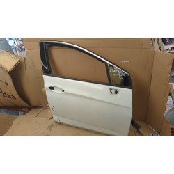 PUERTA DELANTERA DERECHA 