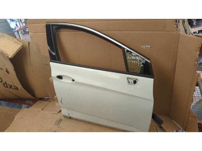 Recambio de puerta delantera derecha para opel astra k (b16) 1.6 cdti (68) referencia OEM IAM   