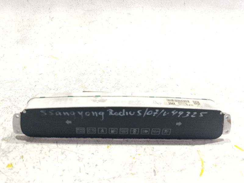 Recambio de pantalla multifuncion para ssangyong rodius i 2.7 xdi referencia OEM IAM 8025021301  