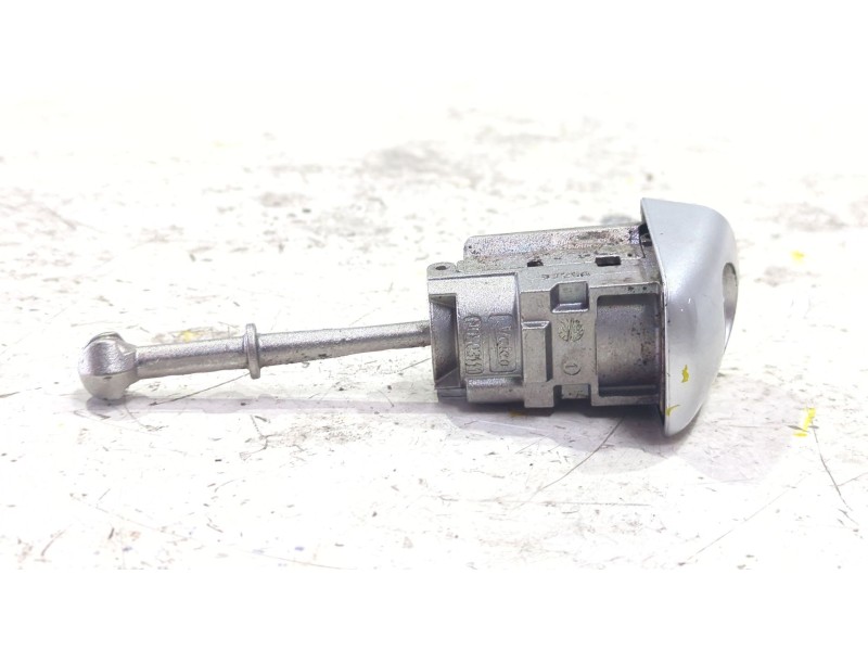 Recambio de bombin puerta delantera izquierda para peugeot partner furgoneta/monovolumen 1.6 hdi referencia OEM IAM N0503111  