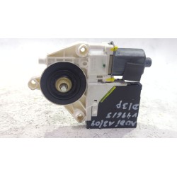 Recambio de motor elevalunas delantero derecho para audi a3 (8p1) 1.9 tdi referencia OEM IAM 8P0959802A  