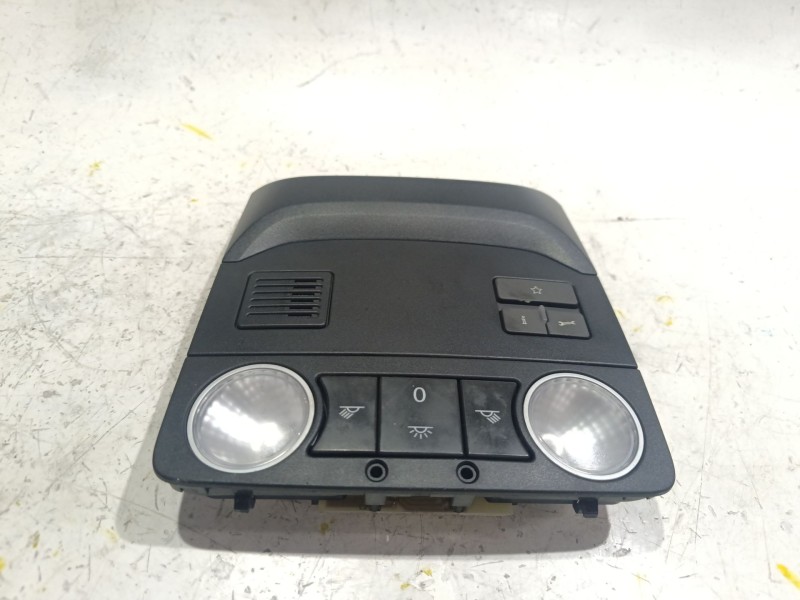 Recambio de luz interior techo para volkswagen golf vi (5k1) 2.0 r 4motion referencia OEM IAM 3B035711B  