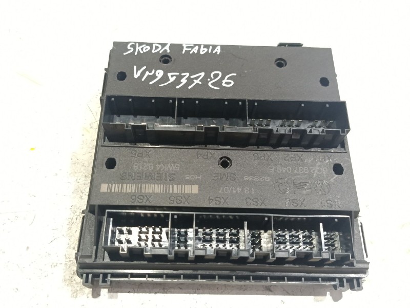 Recambio de caja reles / fusibles para skoda fabia ii (542) 1.4 tdi referencia OEM IAM 5WK48218  