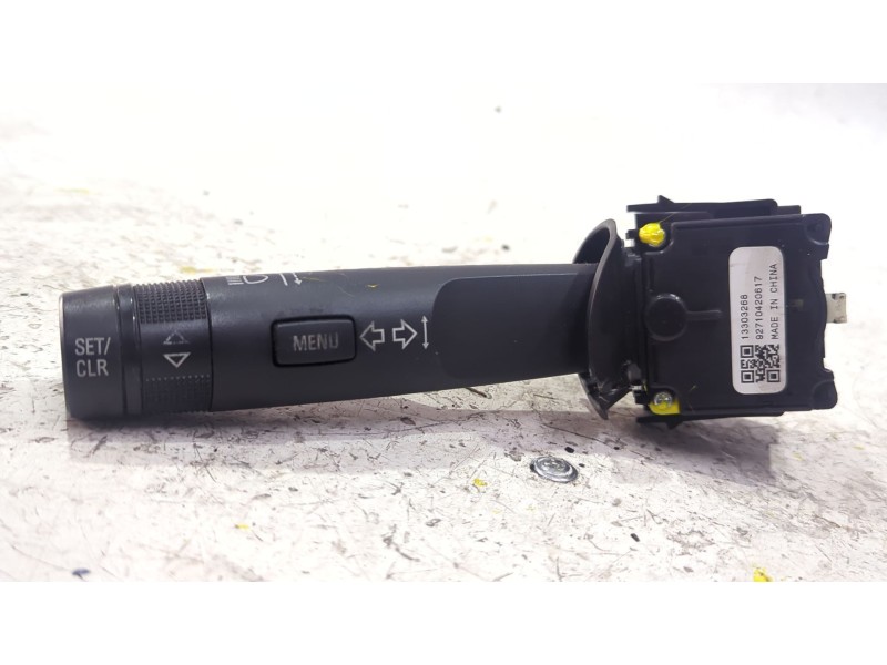 Recambio de mando intermitentes para opel insignia a sedán (g09) 2.0 cdti (69) referencia OEM IAM 13303268  